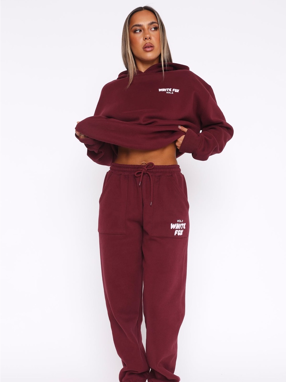 White Fox Offstage Matching Set Fit in Red Velvet - Picture 2 of 7